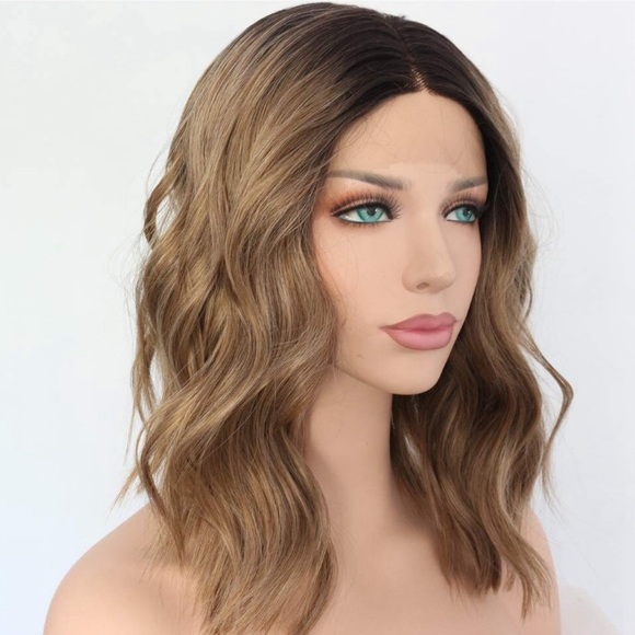 ?Jori 14” Wavy LACE FRONT Dark ROOT WIG ? NWT
